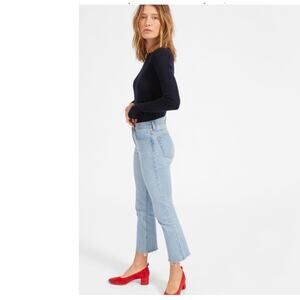 Everlane High Rise Cropped Distressed Jeans (Actual 28) Light Wash Frayed Hem